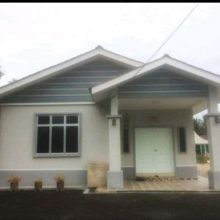 Nor Su Homestay Alor Gajah Exterior photo